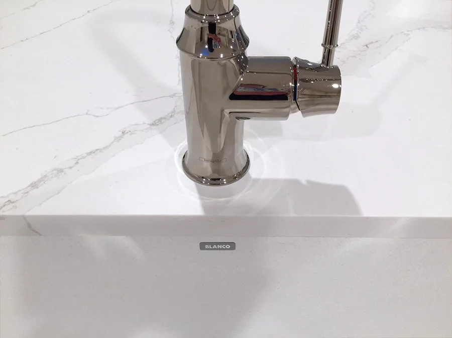 hansgrohe-silestone-blanco.jpg