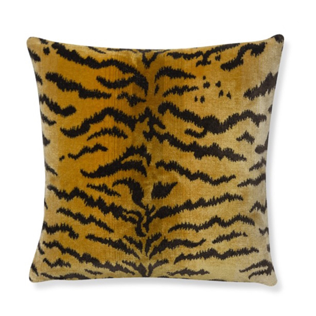 animalprintpillow.jpg