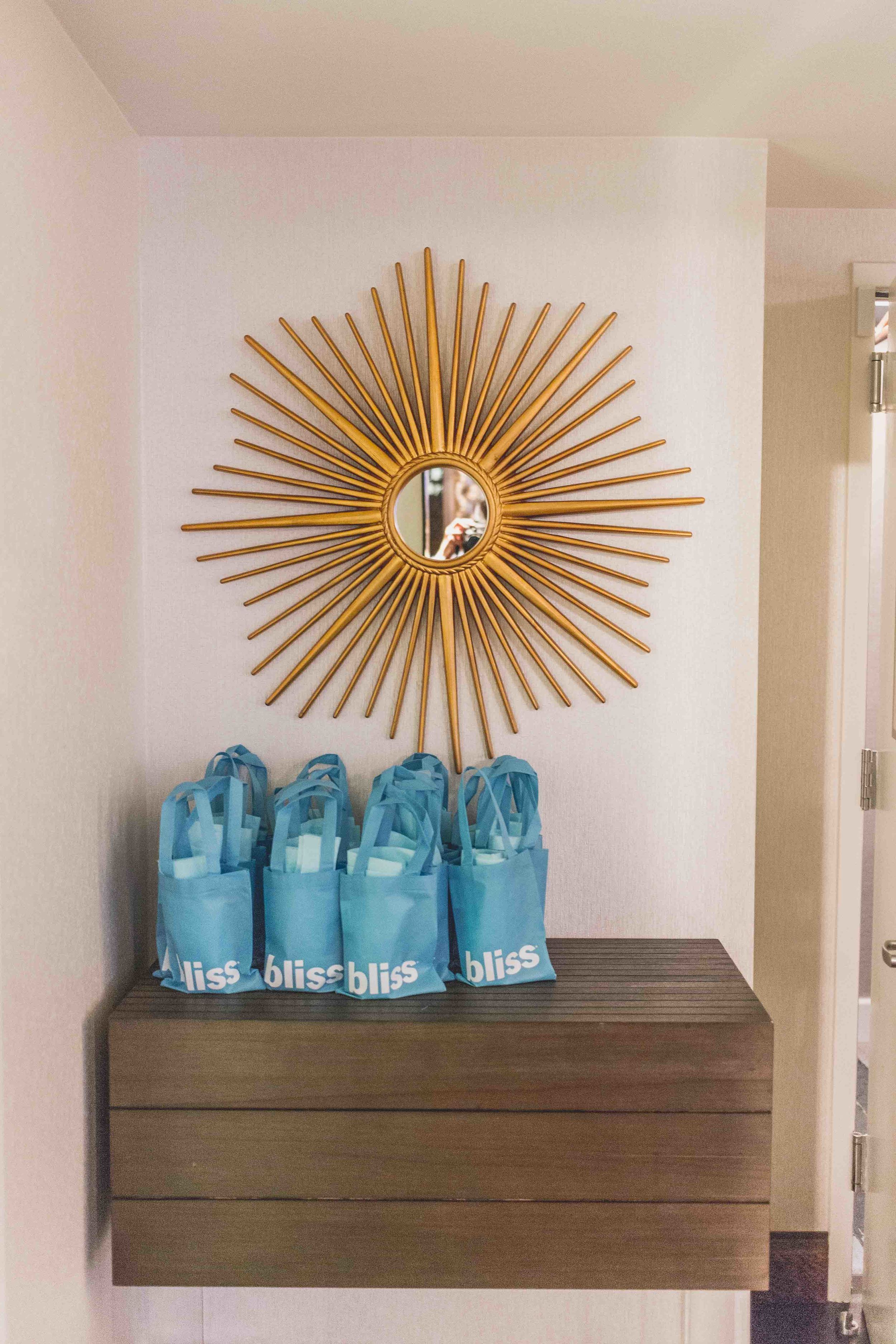 mybelonging-whotels-west-beverly-hills-EWOW-suite-4.jpg
