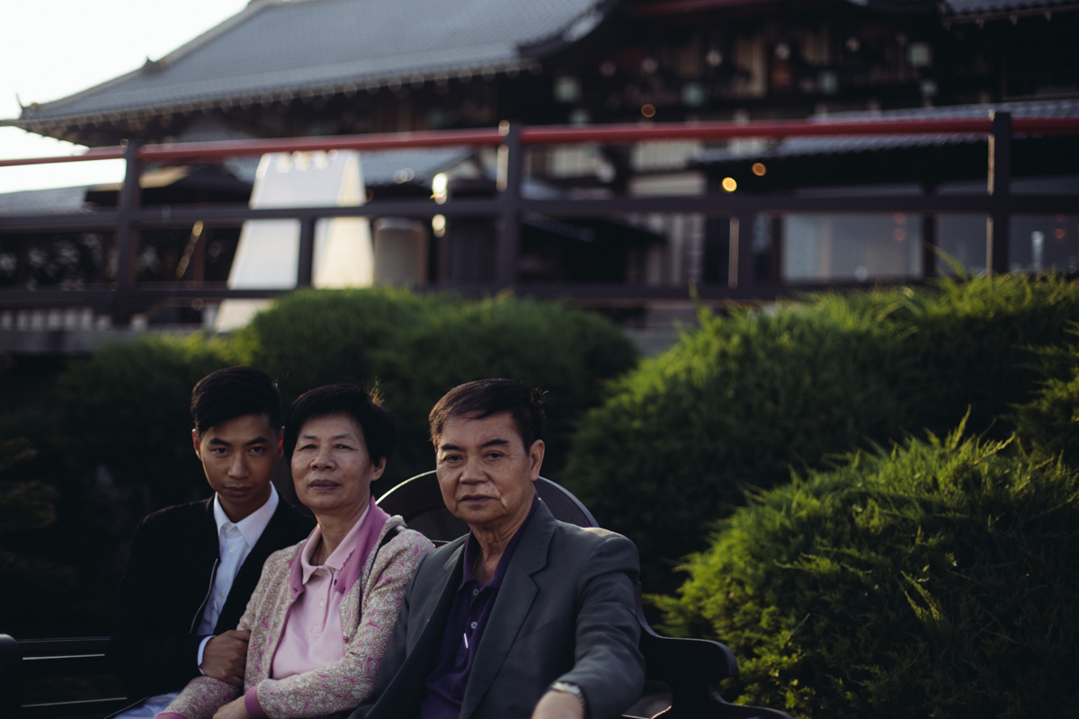 With my 媽咪 (Mom) and 爸爸 (Dad).