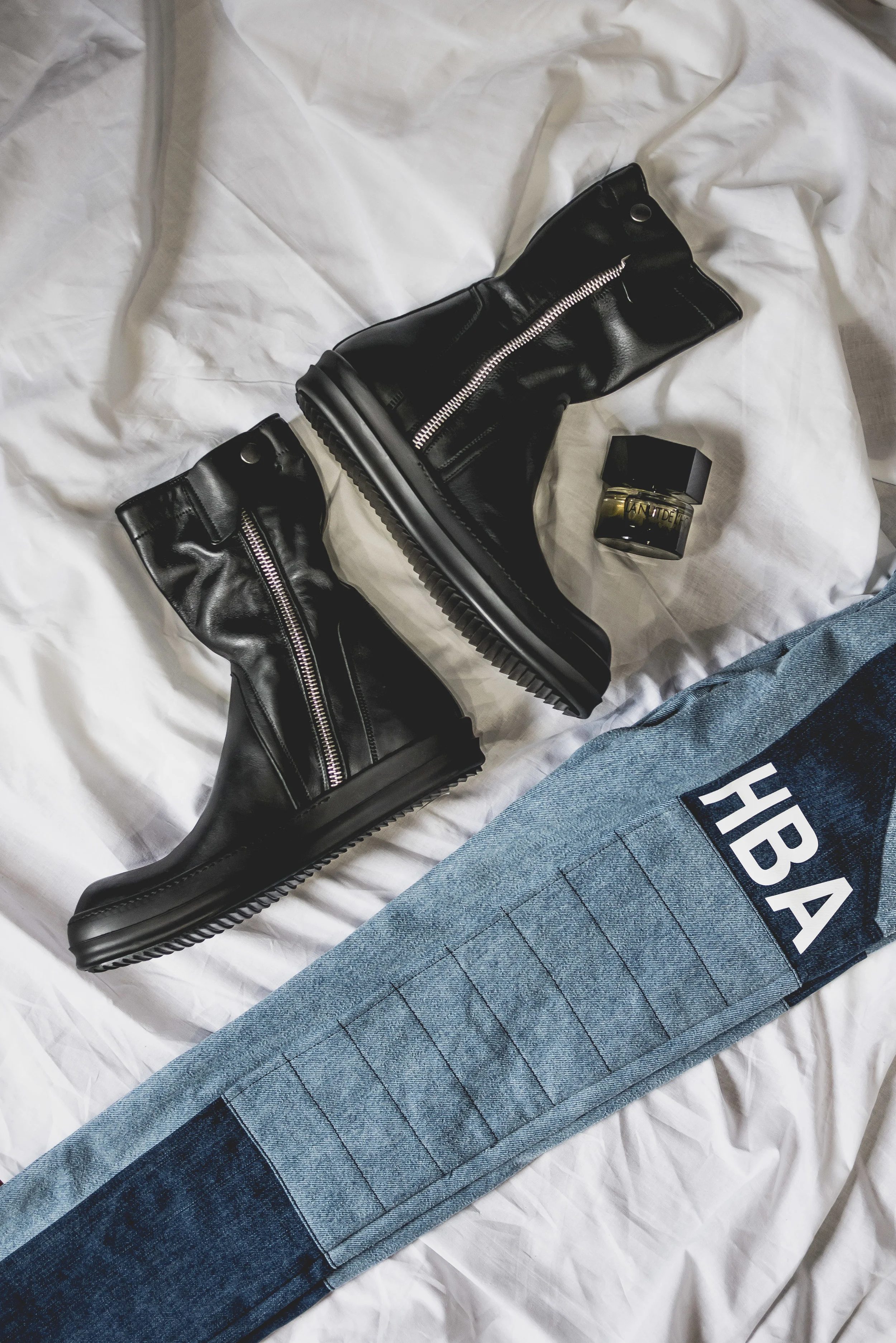 RICK-OWENS-CREEPER-ZIPPER-BOOTS-HBA-JEANS-1.jpg