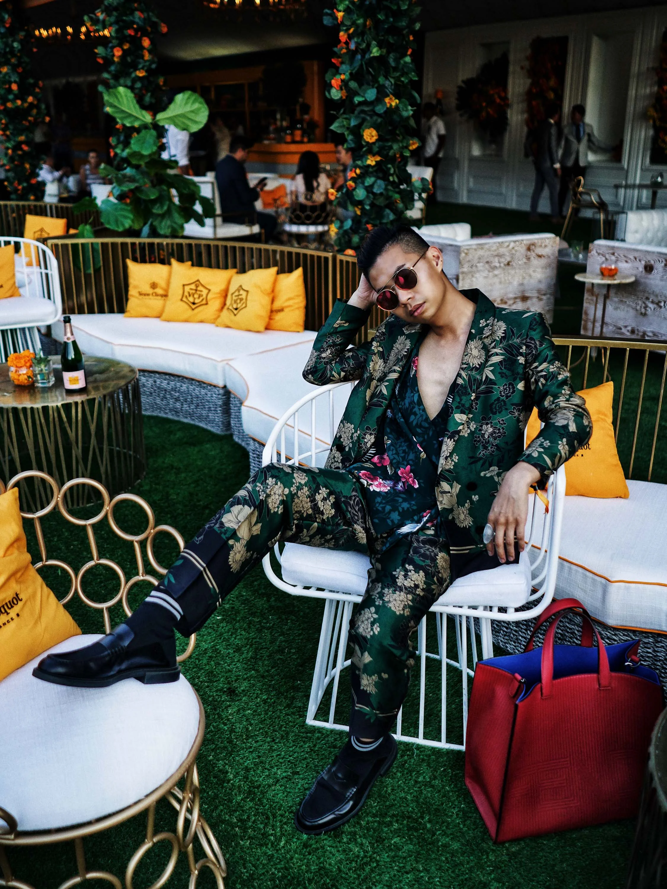MYBELONGING-TOMMYLEI-TOP-MENSWEAR-BLOGGER-INFLUENCER-VEUVE-CLICQUOT-POLO-CLASSIC-VIP-UBER-XL-21.jpg