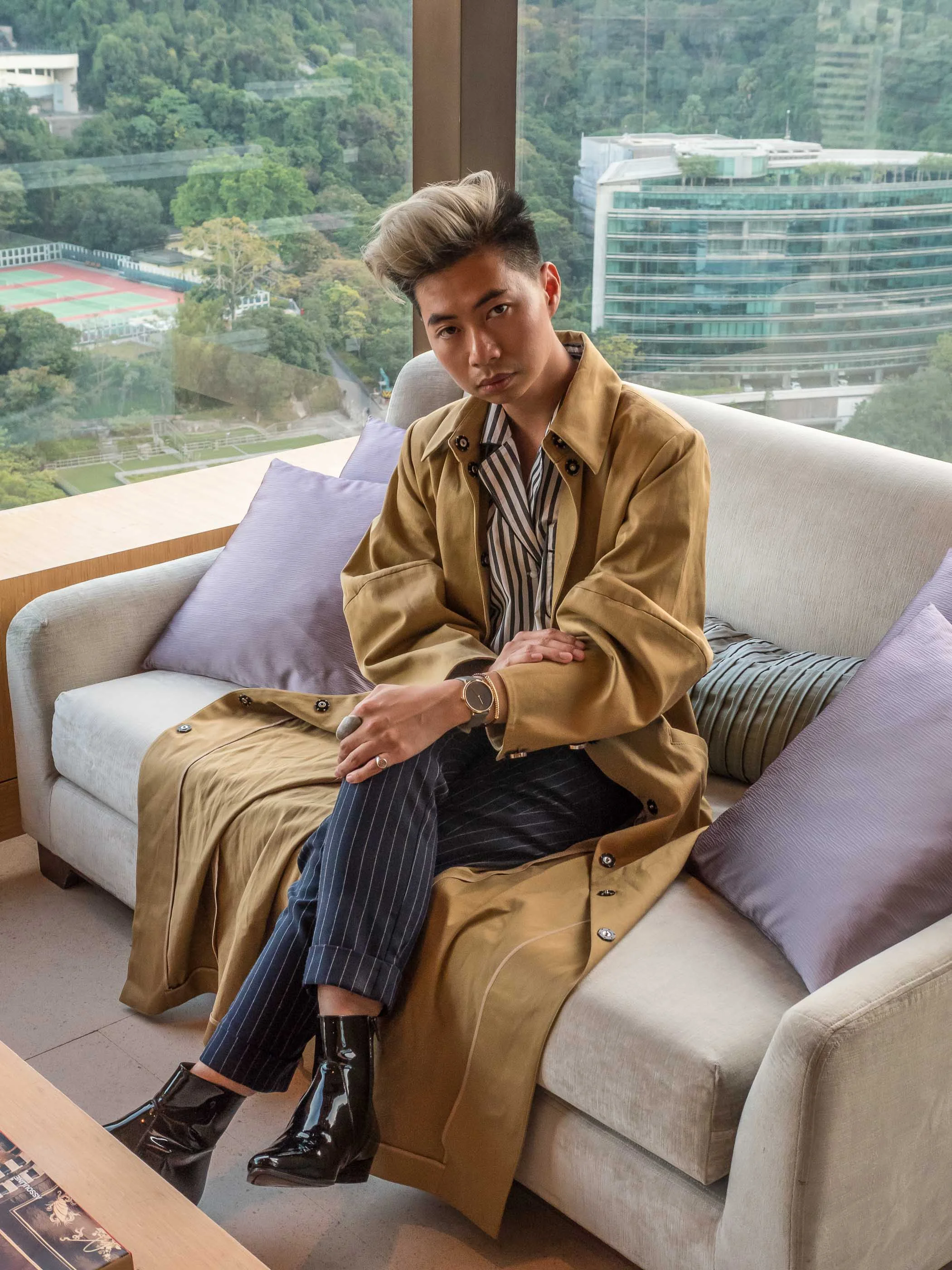 MYBELONGING-TOMMYLEI-THE-FRILLY-CUSTOM-AGENDER-MENSWEAR-WOMENSWEAR-LUXURY-APPAREL-HONG-KONG-UPPER-HOUSE-PHOTOGRAPHY-13.jpg