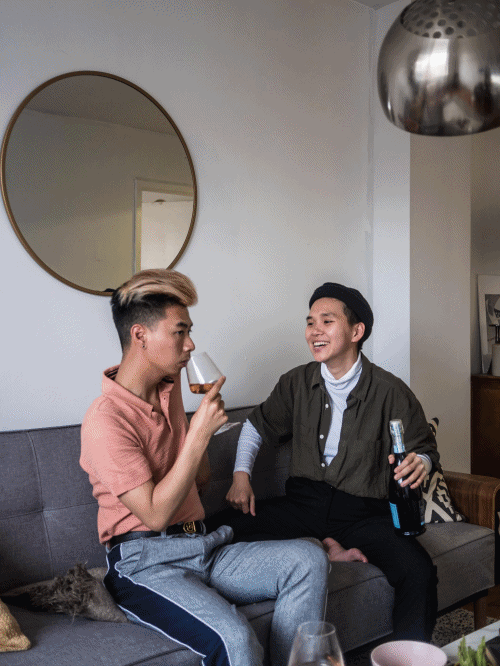 MYBELONGING-TOMMYLEI-HOW-TO-THROW-A-SPONTANEOUS-PARTY-WITH-BEAT-SHAZAM-SHOW-2.gif