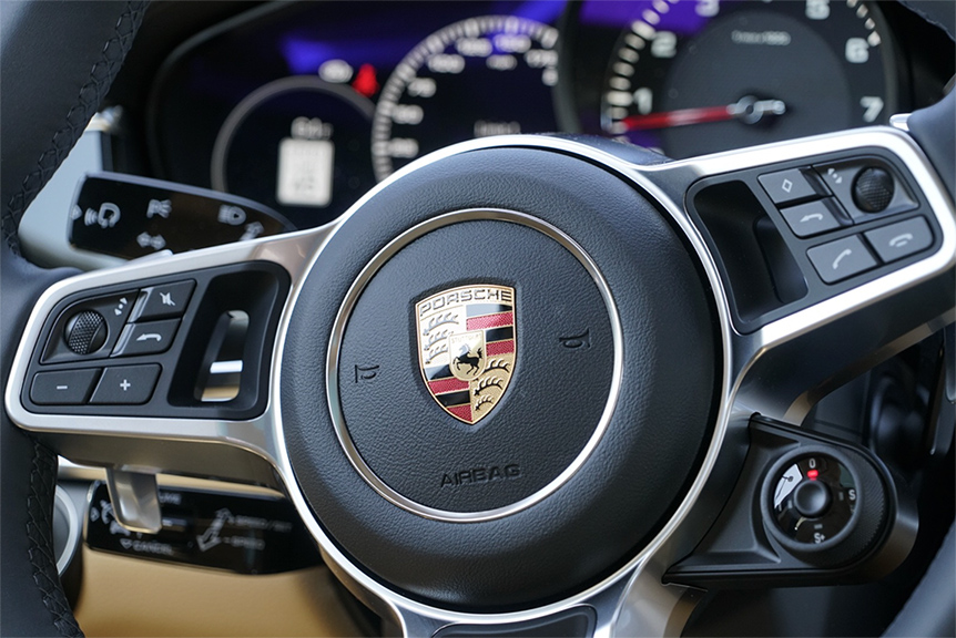 porsche panamera 4s.jpg