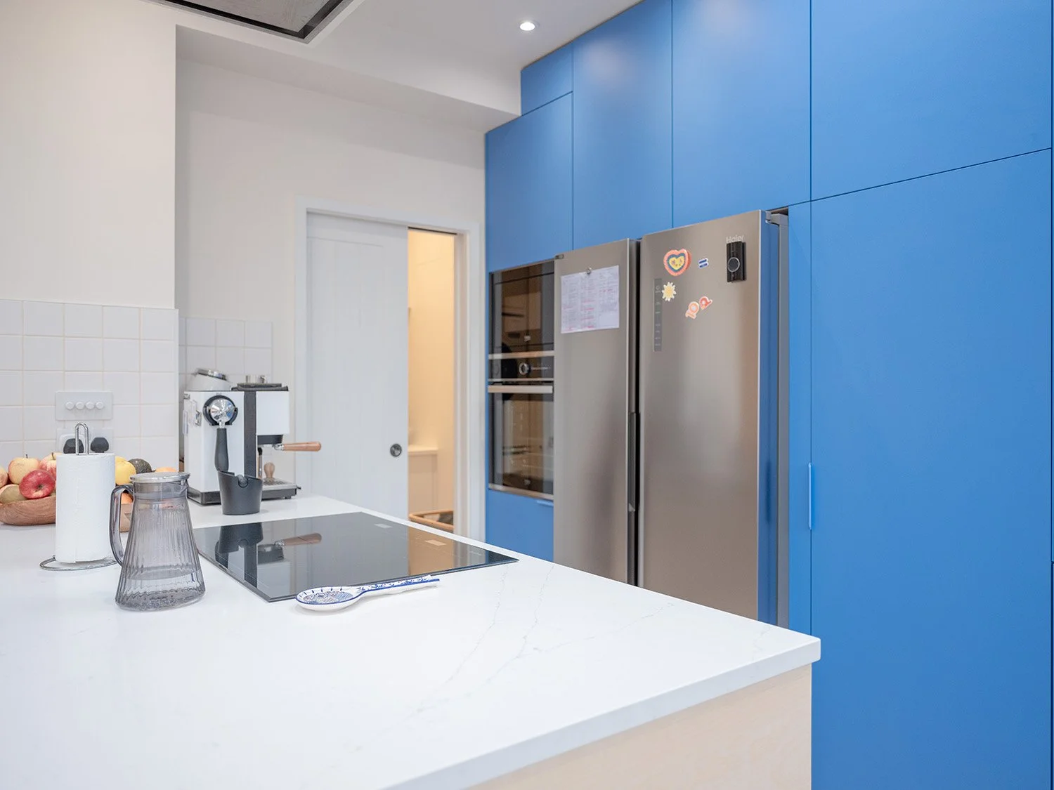 twickenham-renovation-kitchen-blue-full-height-cabinets.jpg.jpg