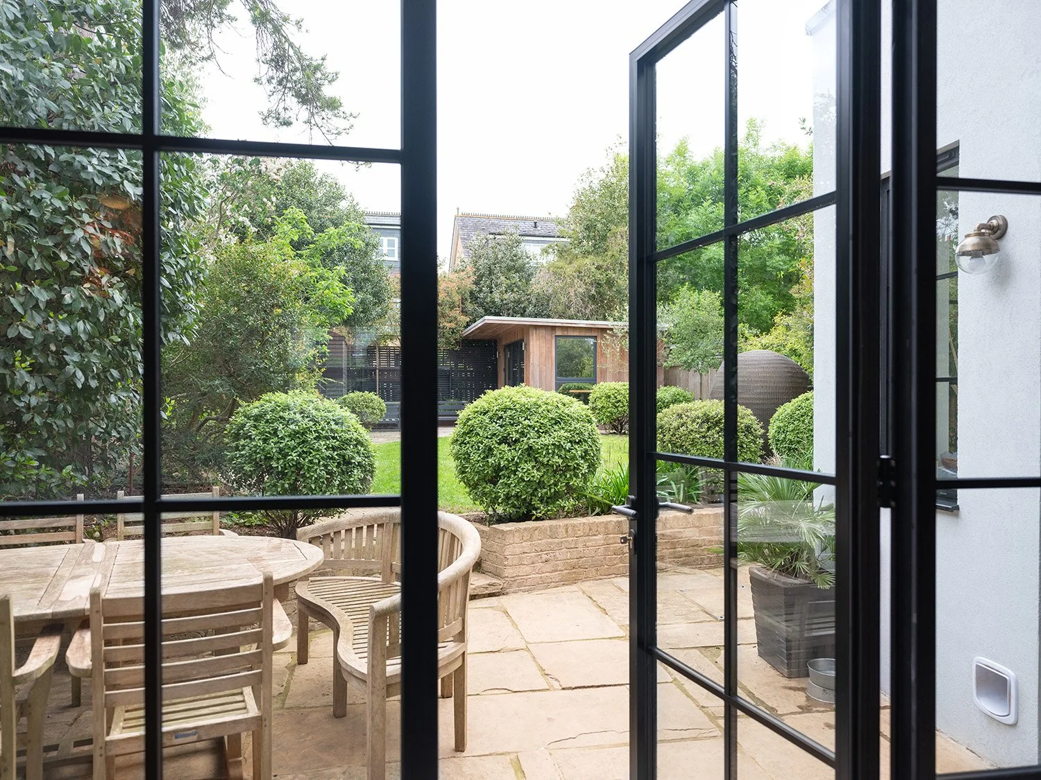 hampton-victorian-house-garden-view-through-glazed-doors.jpg.jpg