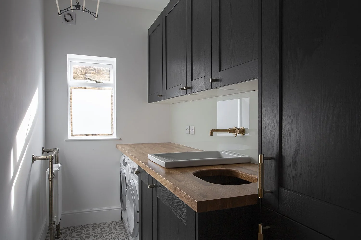 hampton-conservation-area-utility.jpg.jpg