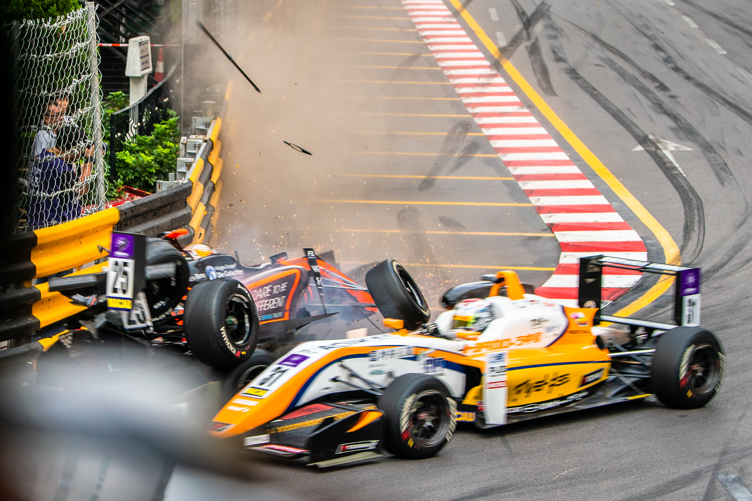 Sophia Floersch Crash Macau Grand Prix