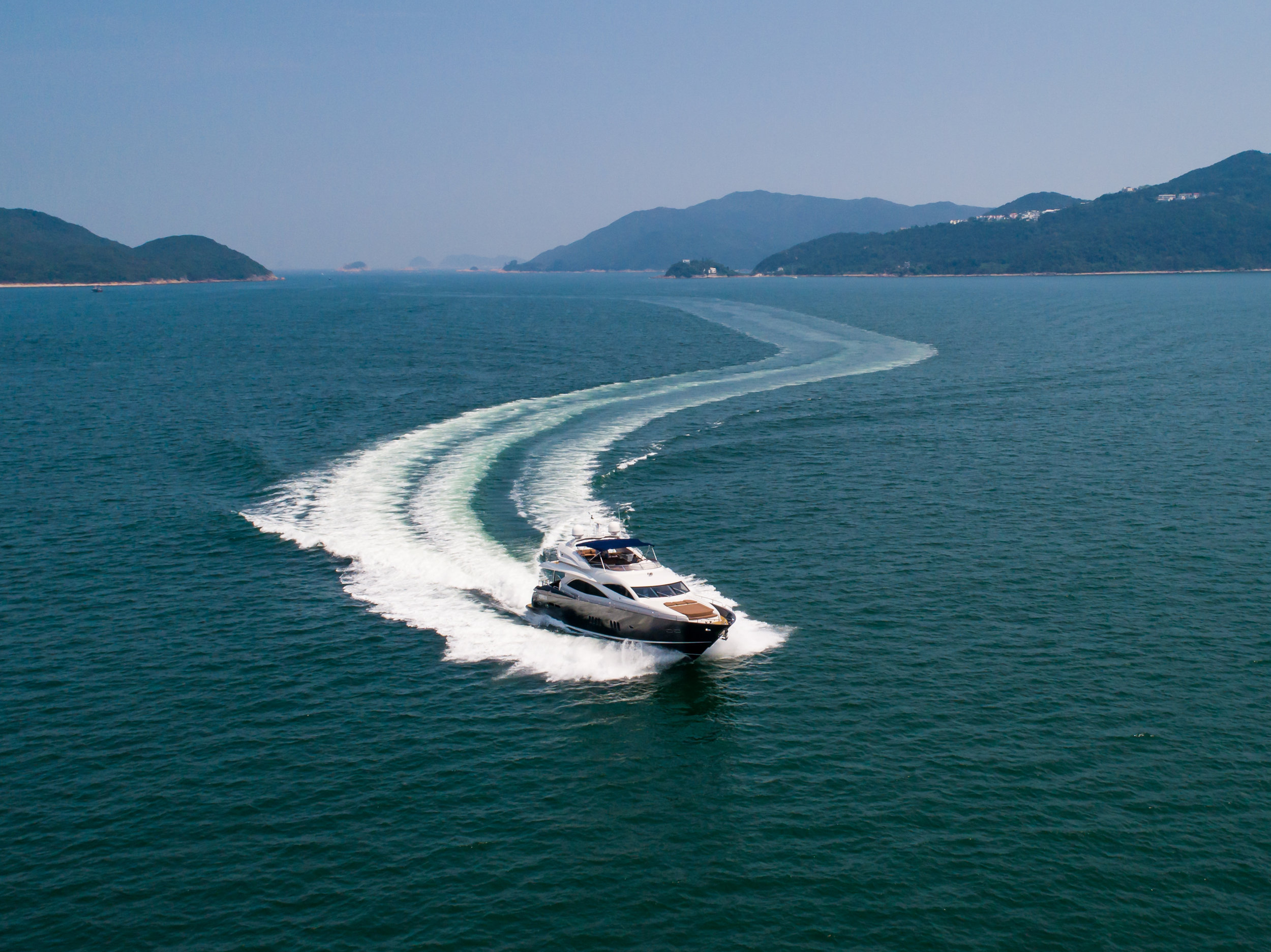 Sunseeker Yacht, Hong Kong