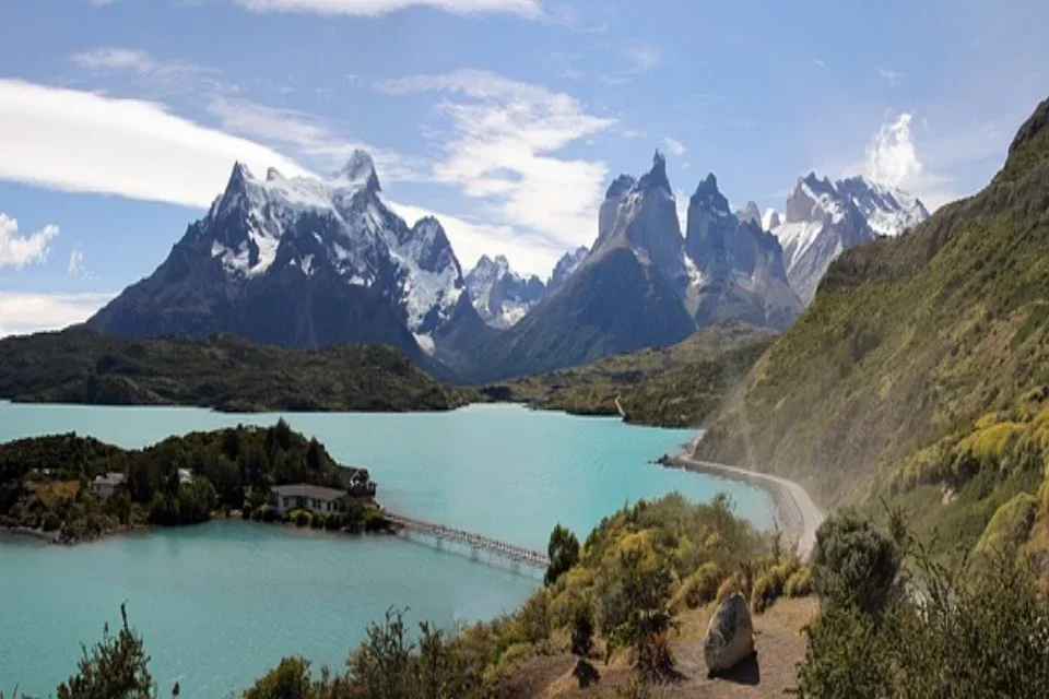 torres-del-paine-1079691_640-1.webp
