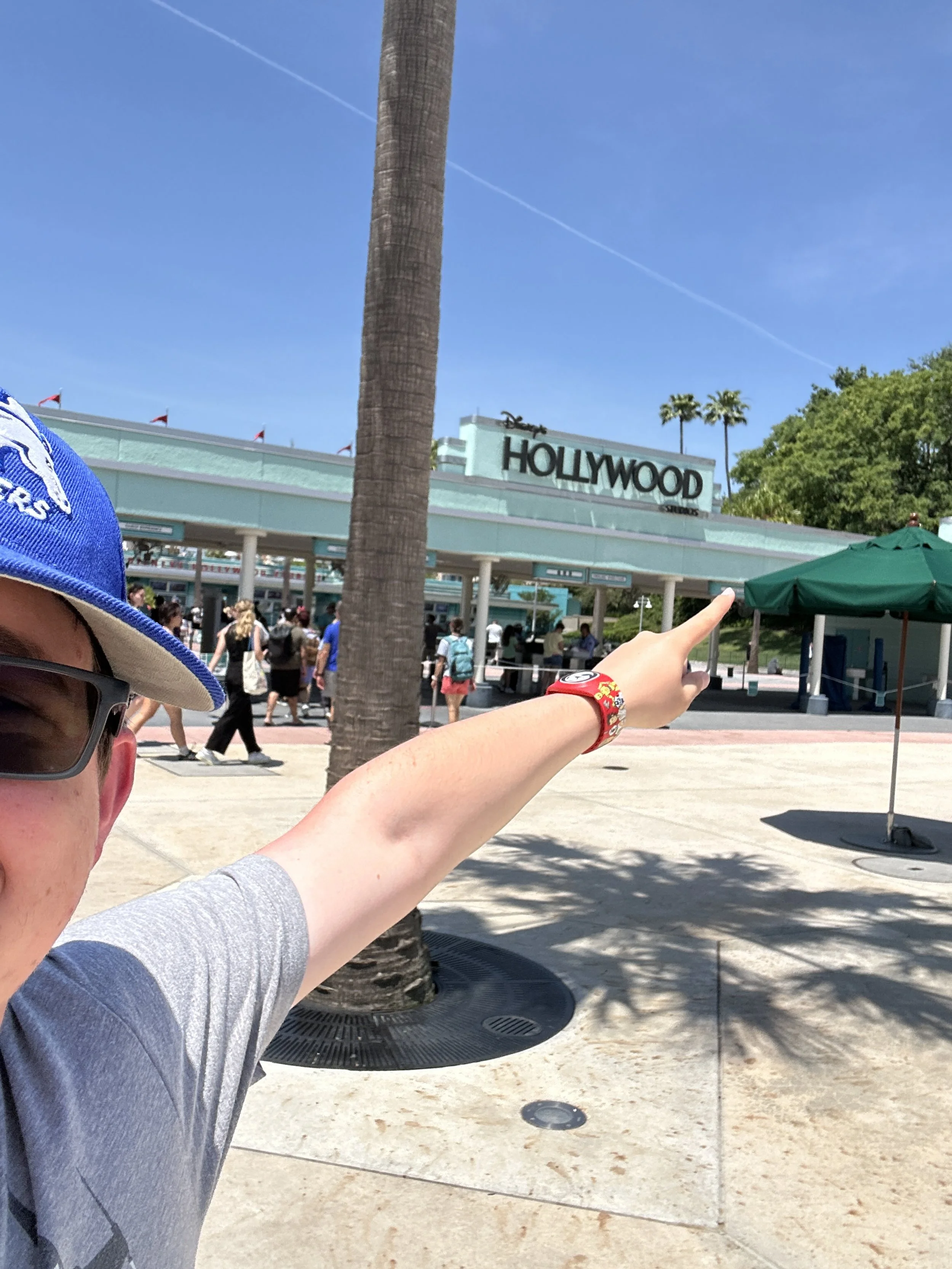 Disney as a Young Adult: An Impromptu "Solo" Trip - Hollywood Studios