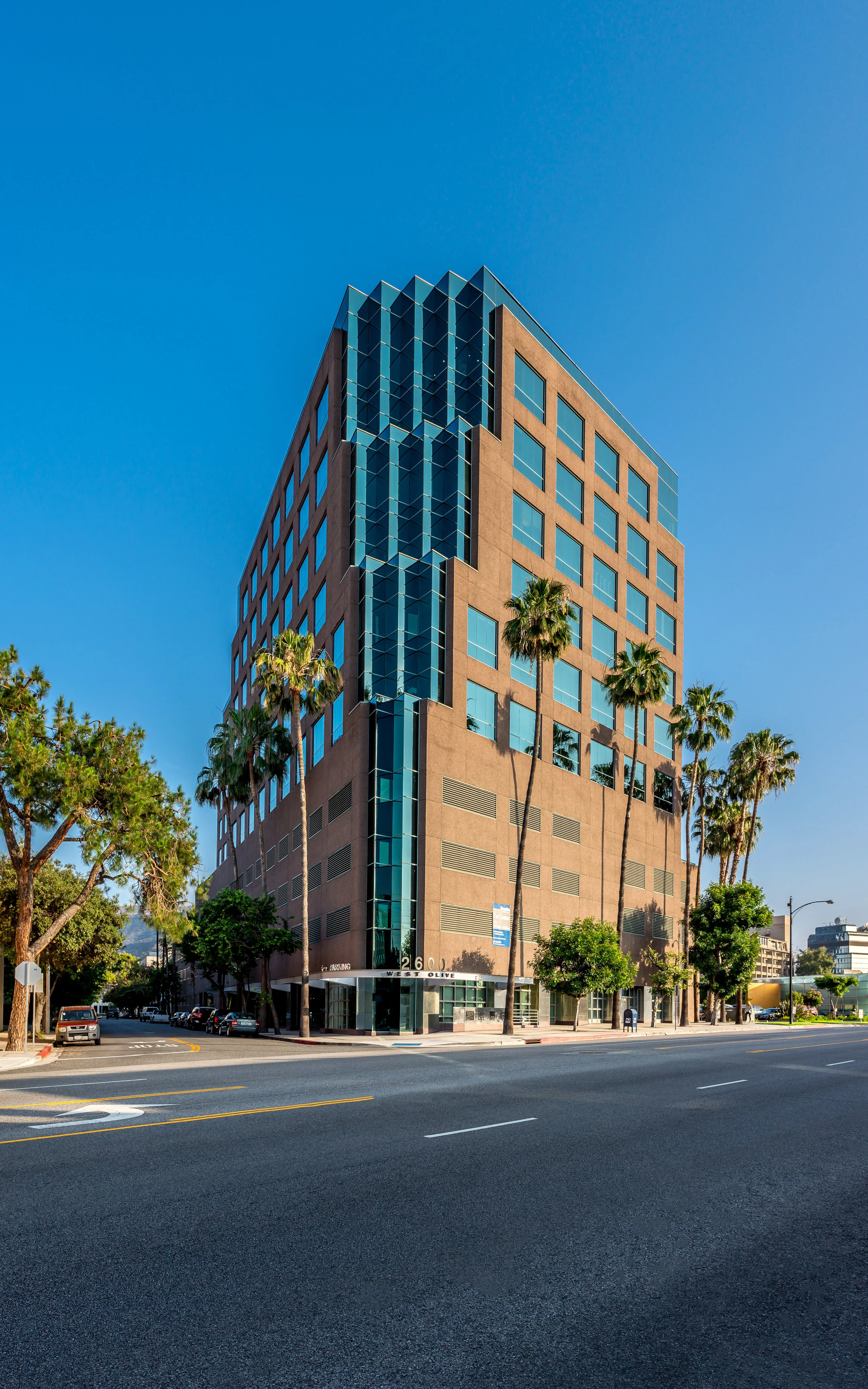 2600 corner.jpg