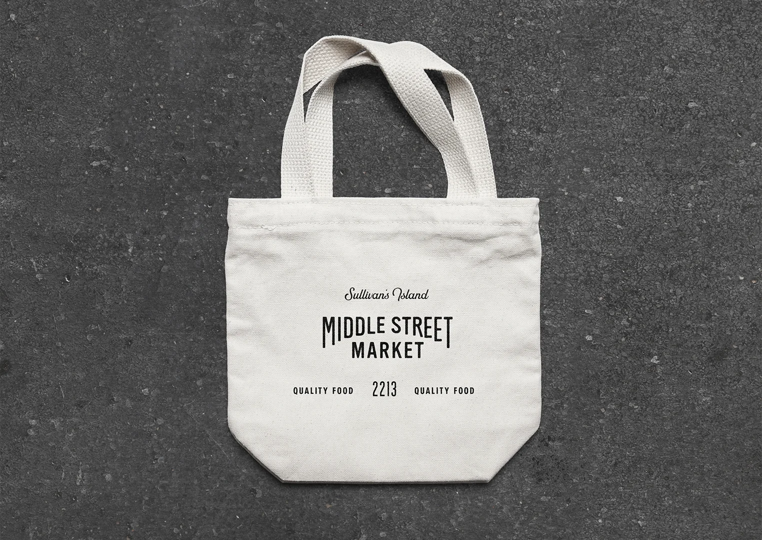 Slide_mockups-tote.jpg