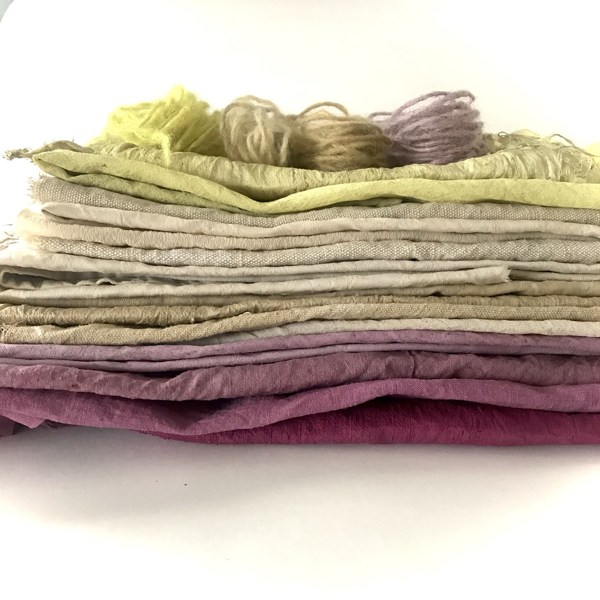 11-dyed-fabric-faessel-colab-2020.jpeg