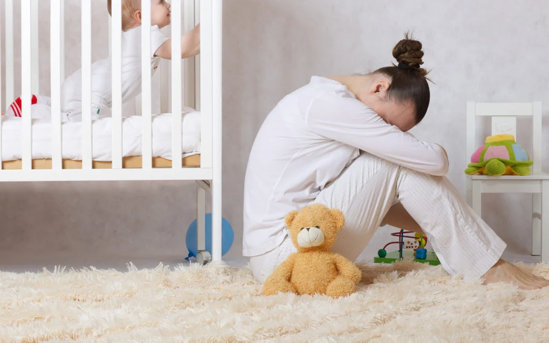 What is postpartum anxiety (& what to do about it)?