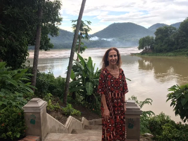 Tami Aisenson: West Meets East