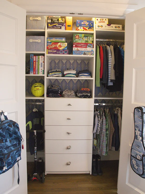 Henry & Higby_Kids Closet_Overview.jpg