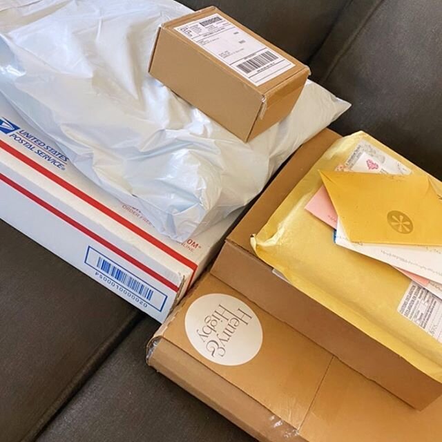 We love seeing our packages in the wild! Finally get the help you need to tackle your kid&rsquo;s sentimental art and paperwork with our Kid Chronicles kits. Check out the link in our bio to purchase one. (Photo Cred: @blairblogs)