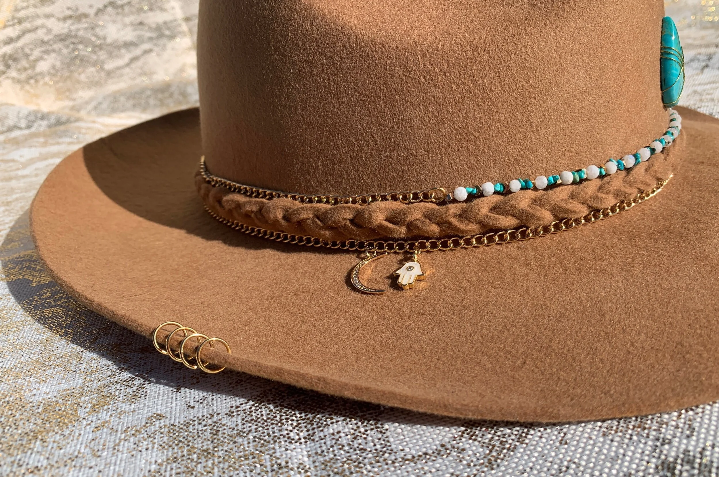 6741CF5F-44F1-4C15-A504-27C7359332A8