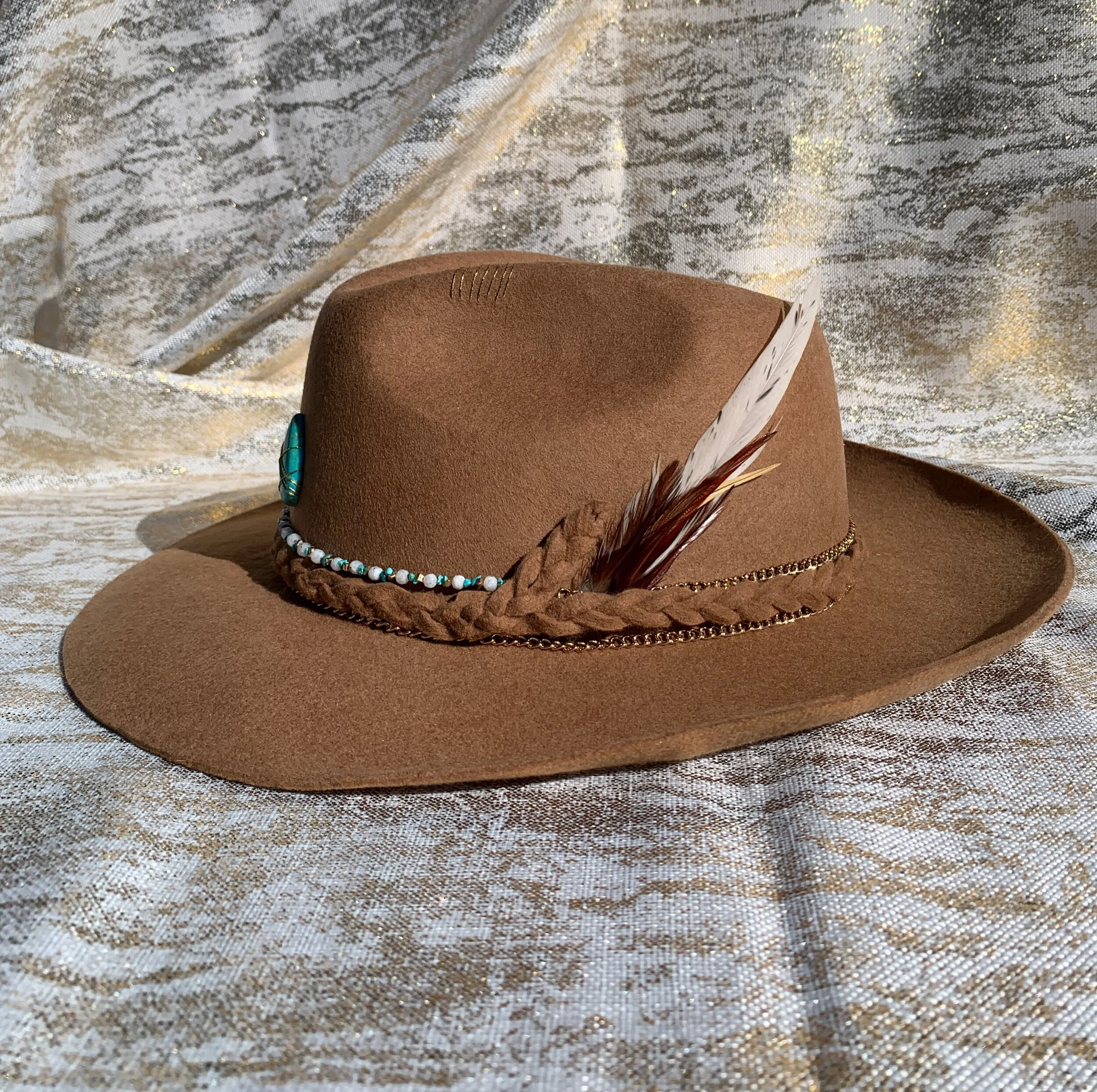 F23BAB97-16A7-424C-8143-873C0CC5BD60