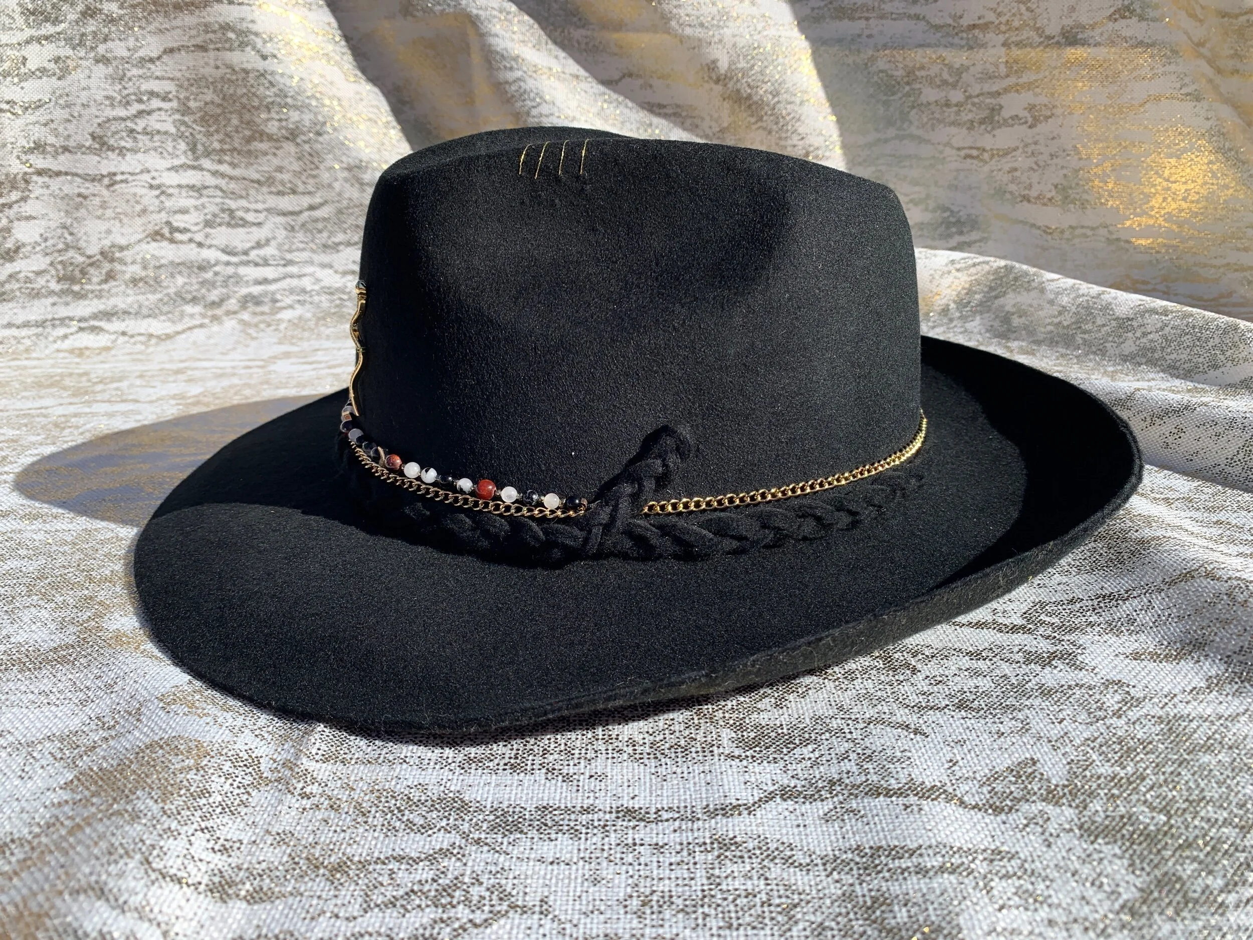 1FC581A4-E508-476D-923B-7ECCB87FB64E