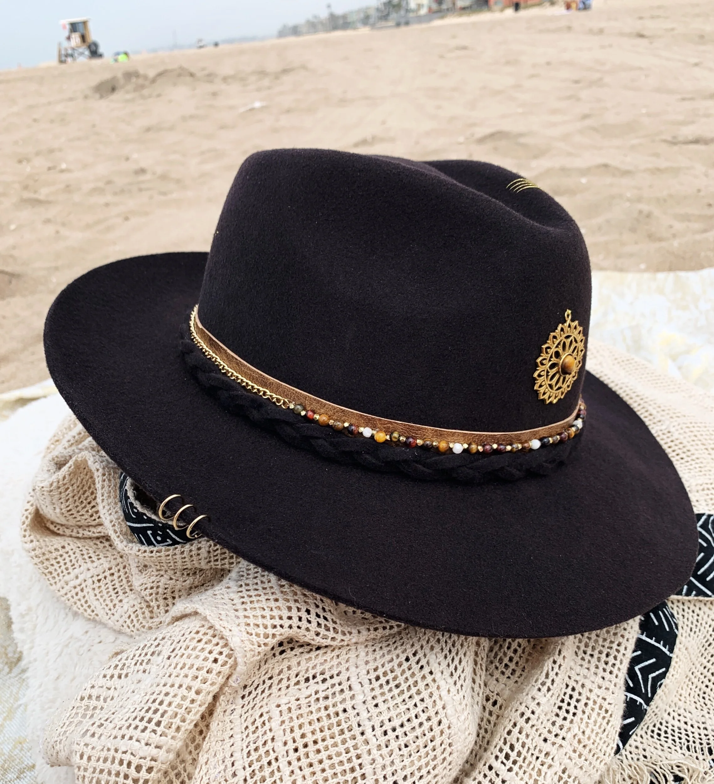 2EA525FC-C3D9-4EF6-979E-18CF038BAE0C