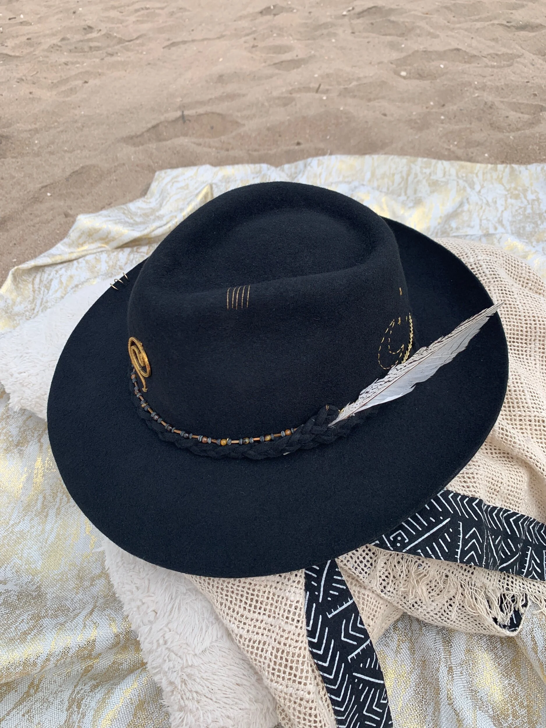 9F48A305-F932-40D9-933E-BDB7C65C4BFA