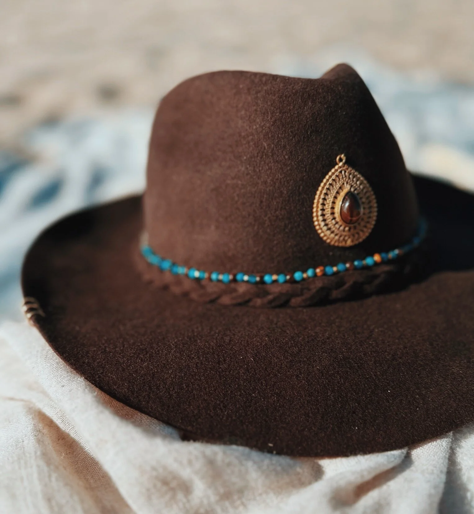 C3845789-DB9D-44F0-8B1B-F8B5C202B32E