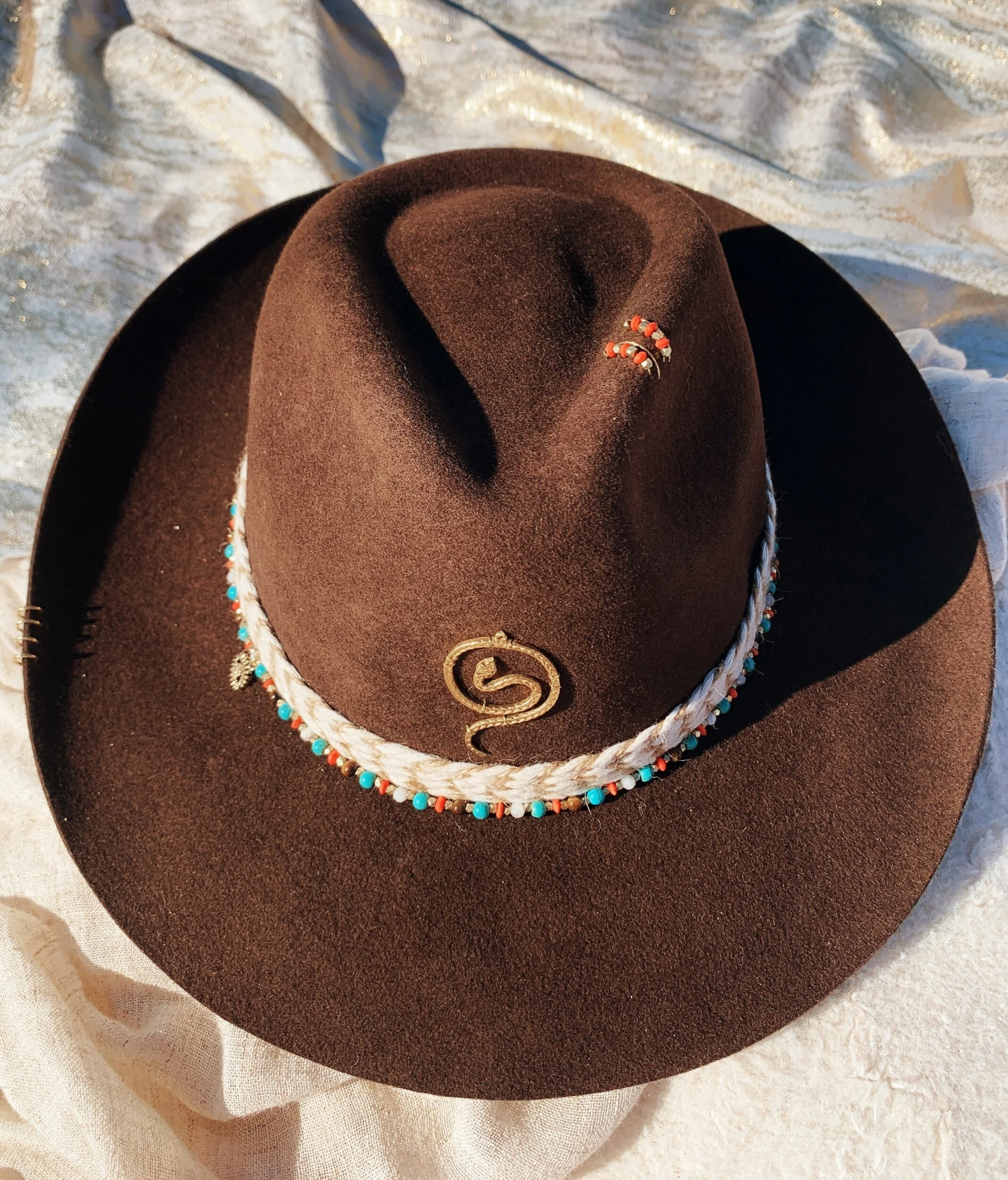 8636AA6D-C833-4F81-AA3E-06987C0098A3