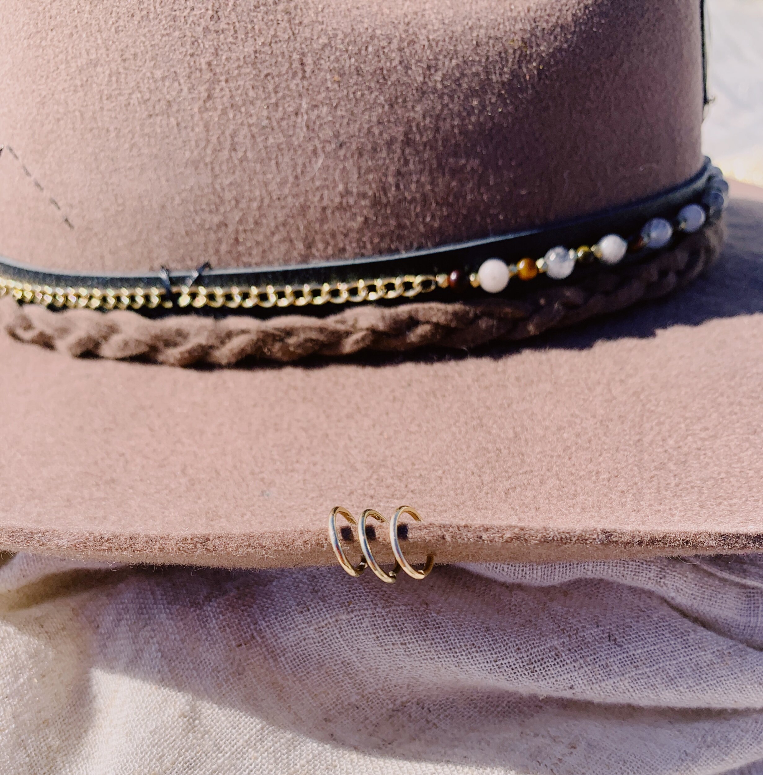 98448517-1511-4893-ADB7-C68981C303BE