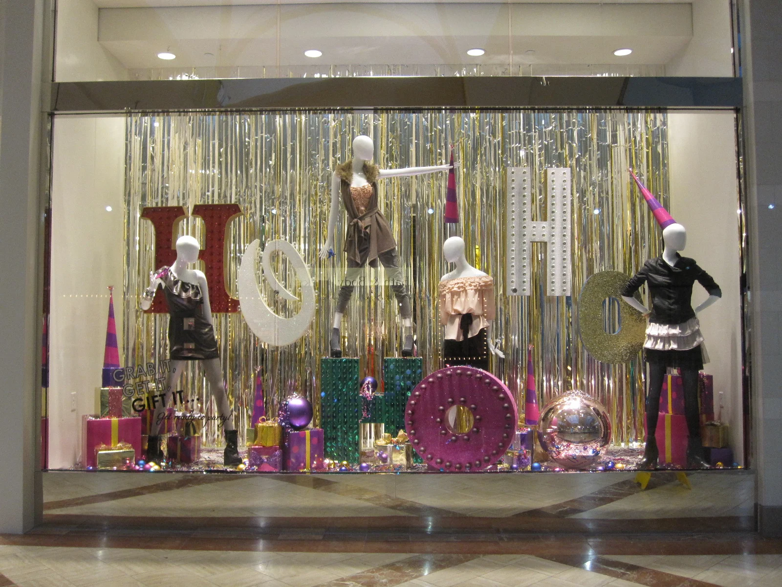 Forever 21 Grab it, Get it, Gift it Holiday Campaign