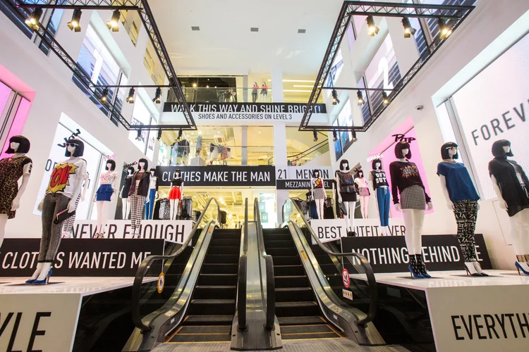 Forever 21 M Plaza, Korea