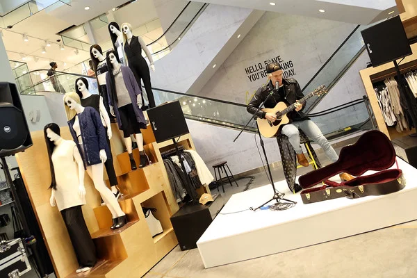 Forever 21 5th Ave.