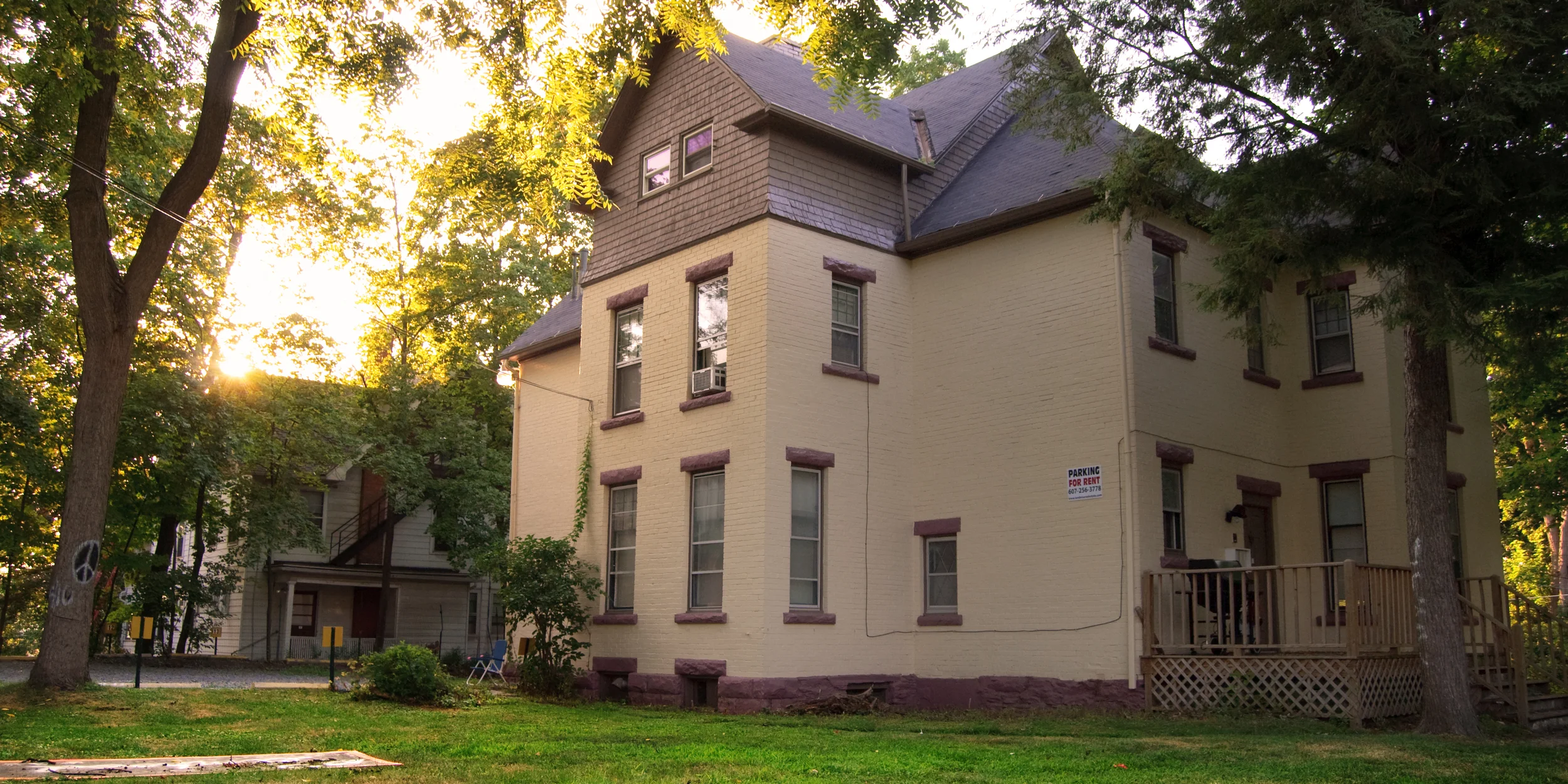 410Elmwood-1.jpg