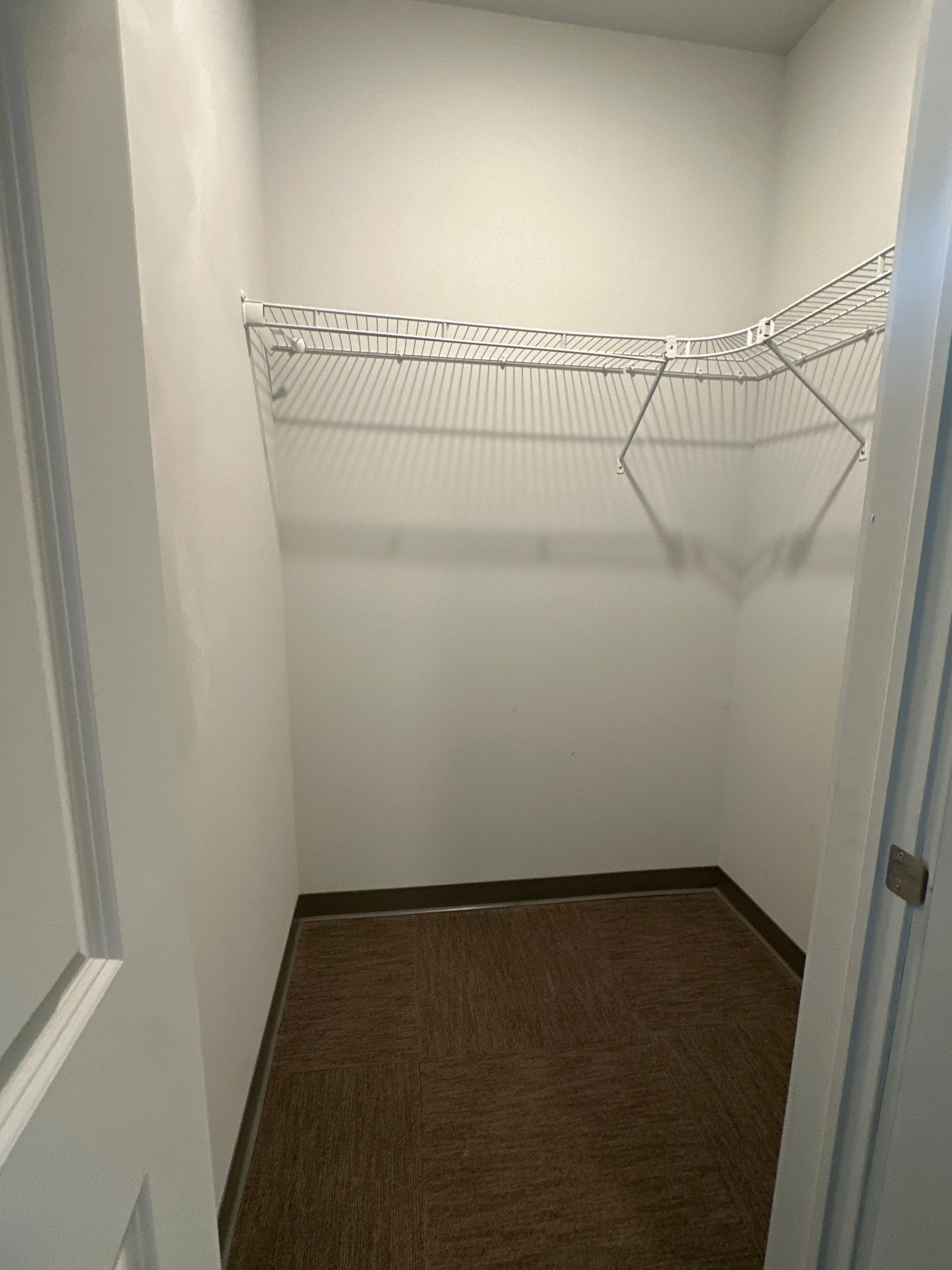 2 bed 2 bath 238 dryden  (17).jpg