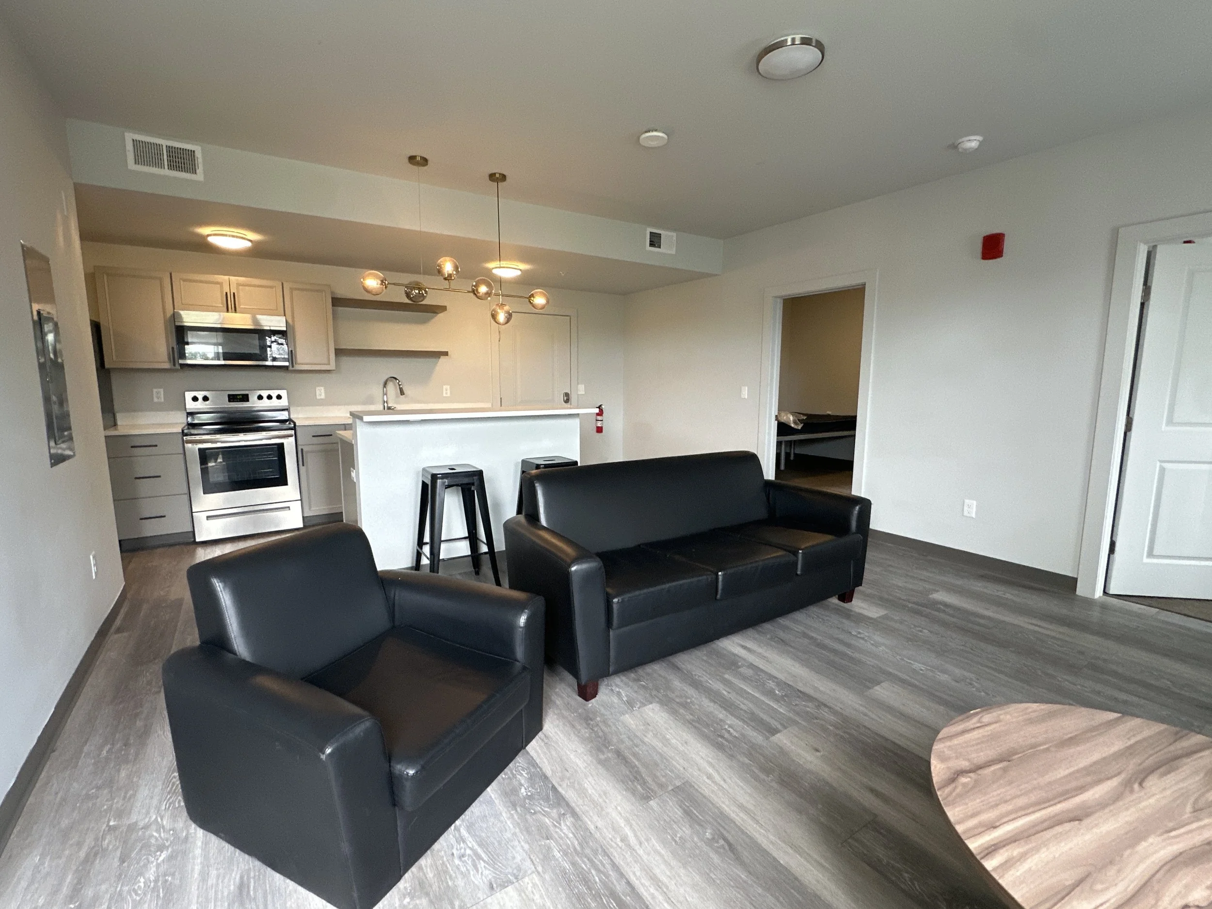 2 bed 2 bath 238 dryden  (10).jpg