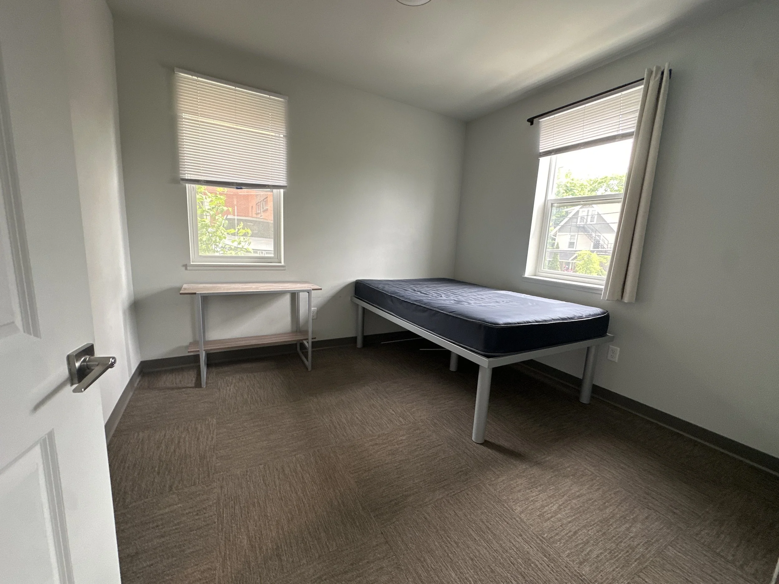 2 bed 2 bath 238 dryden  (6).jpg