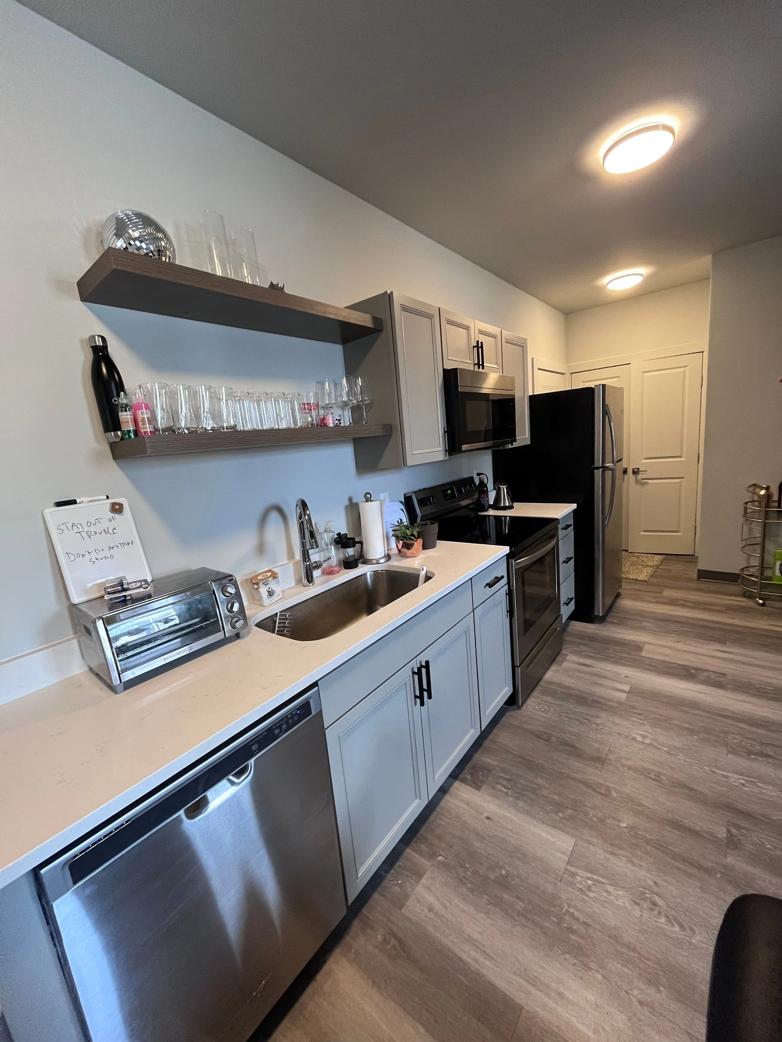 2 bed 1 bath 238 dryden (3).jpeg