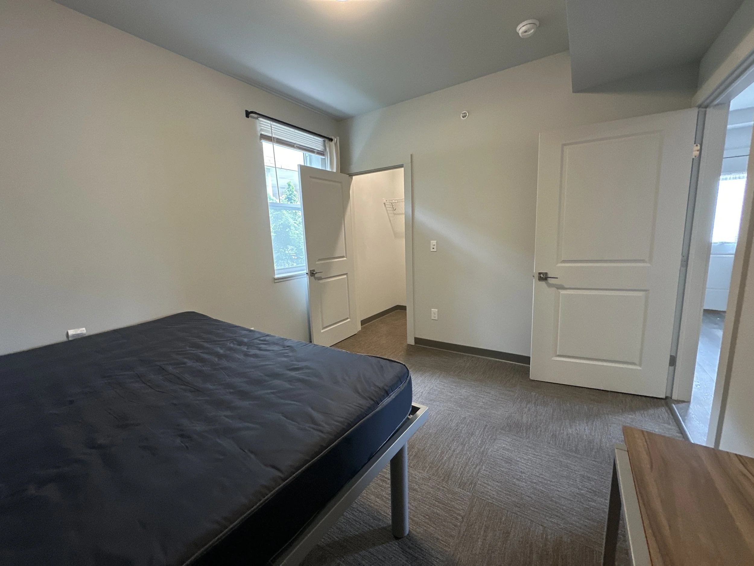 2 bed 2 bath 238 dryden  (16).jpg