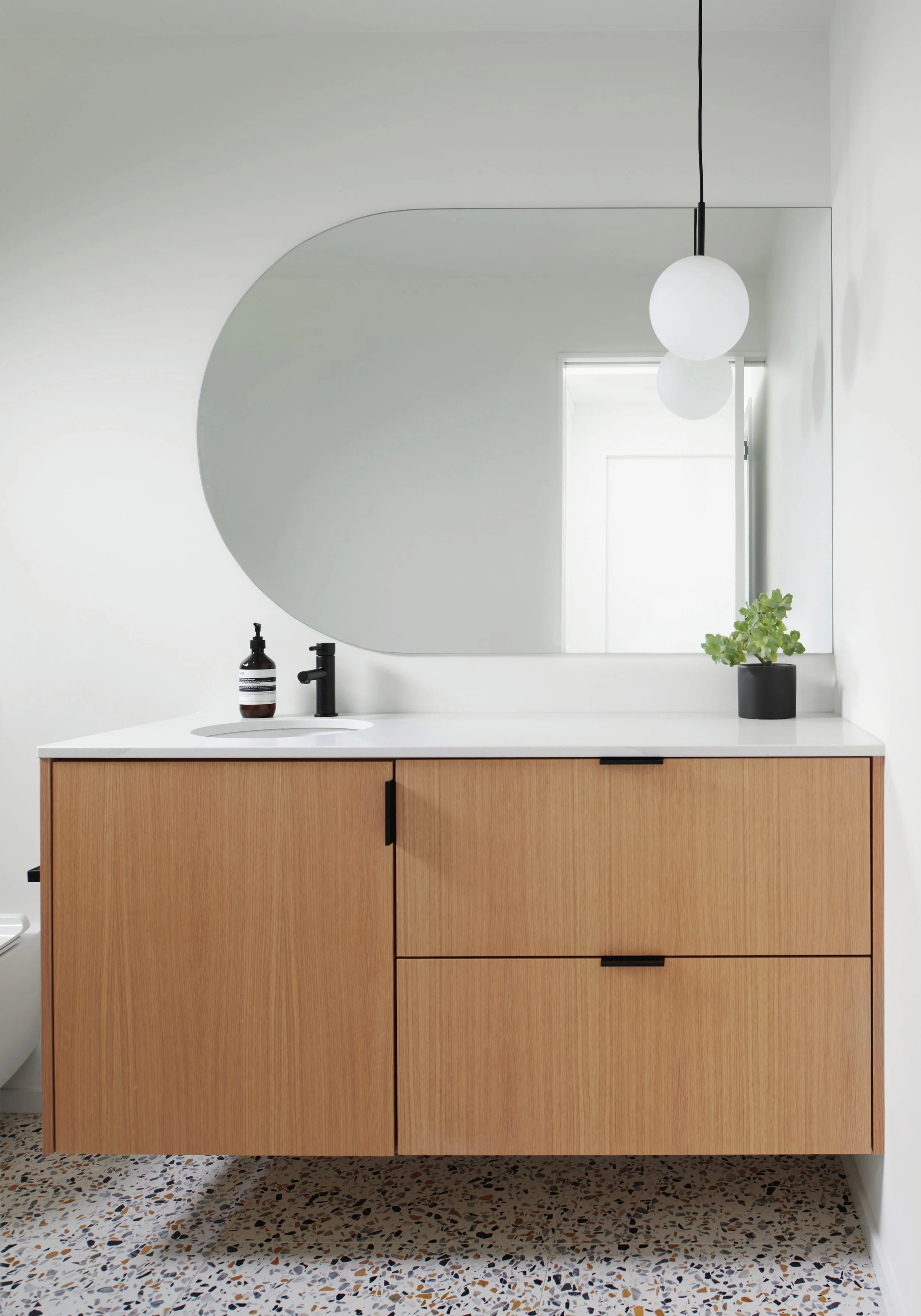 MarshallDesign_10Edgewood_216_HERO.jpg
