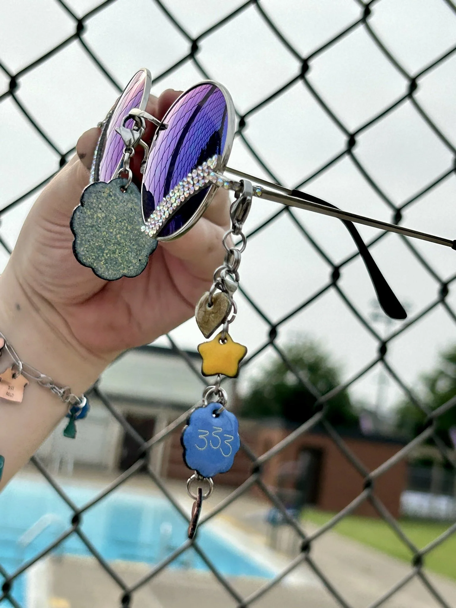 PoolPAsseson sunnies.jpg