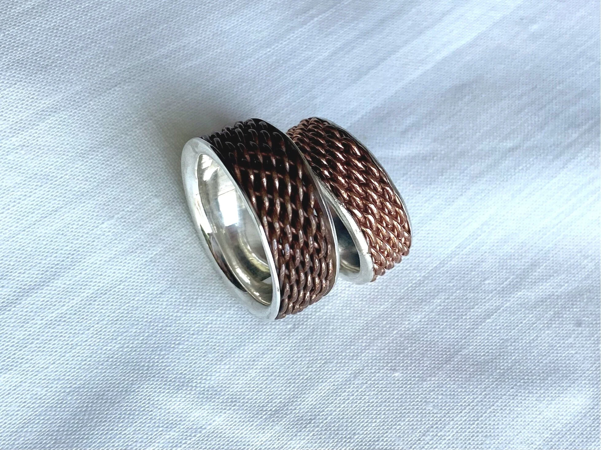 604D6050-C8A1-4B04-94D1-23D122E720D4