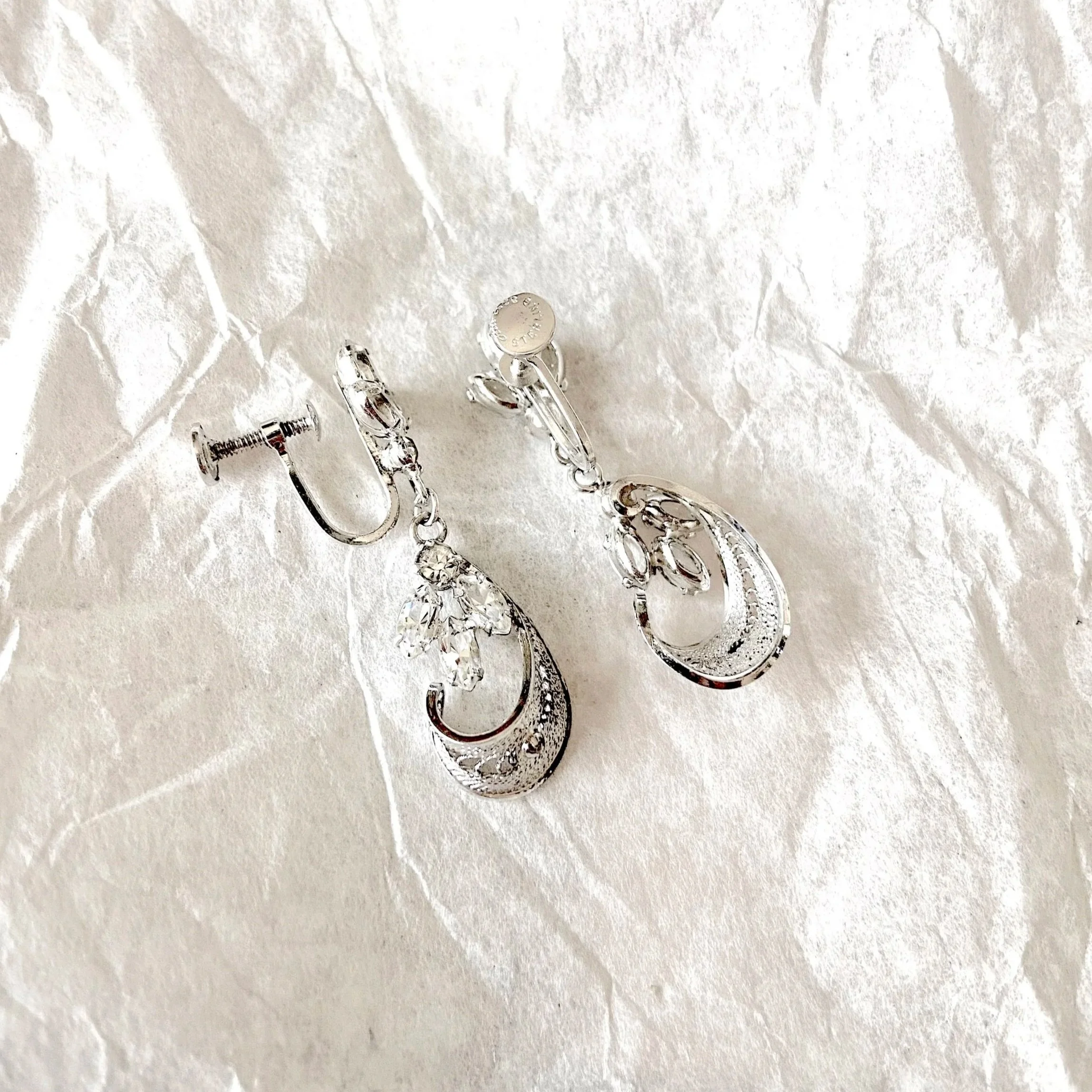filigree-dangle-back.jpg