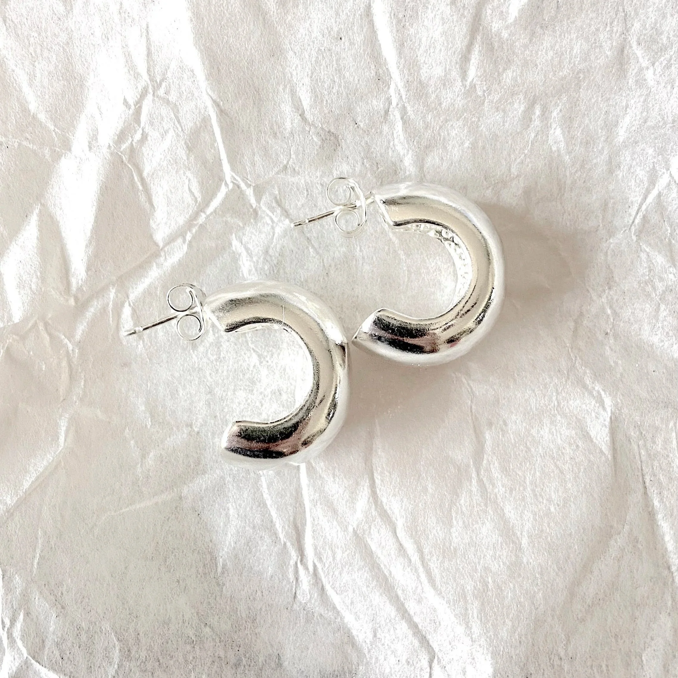 _hoop_earrings.jpg