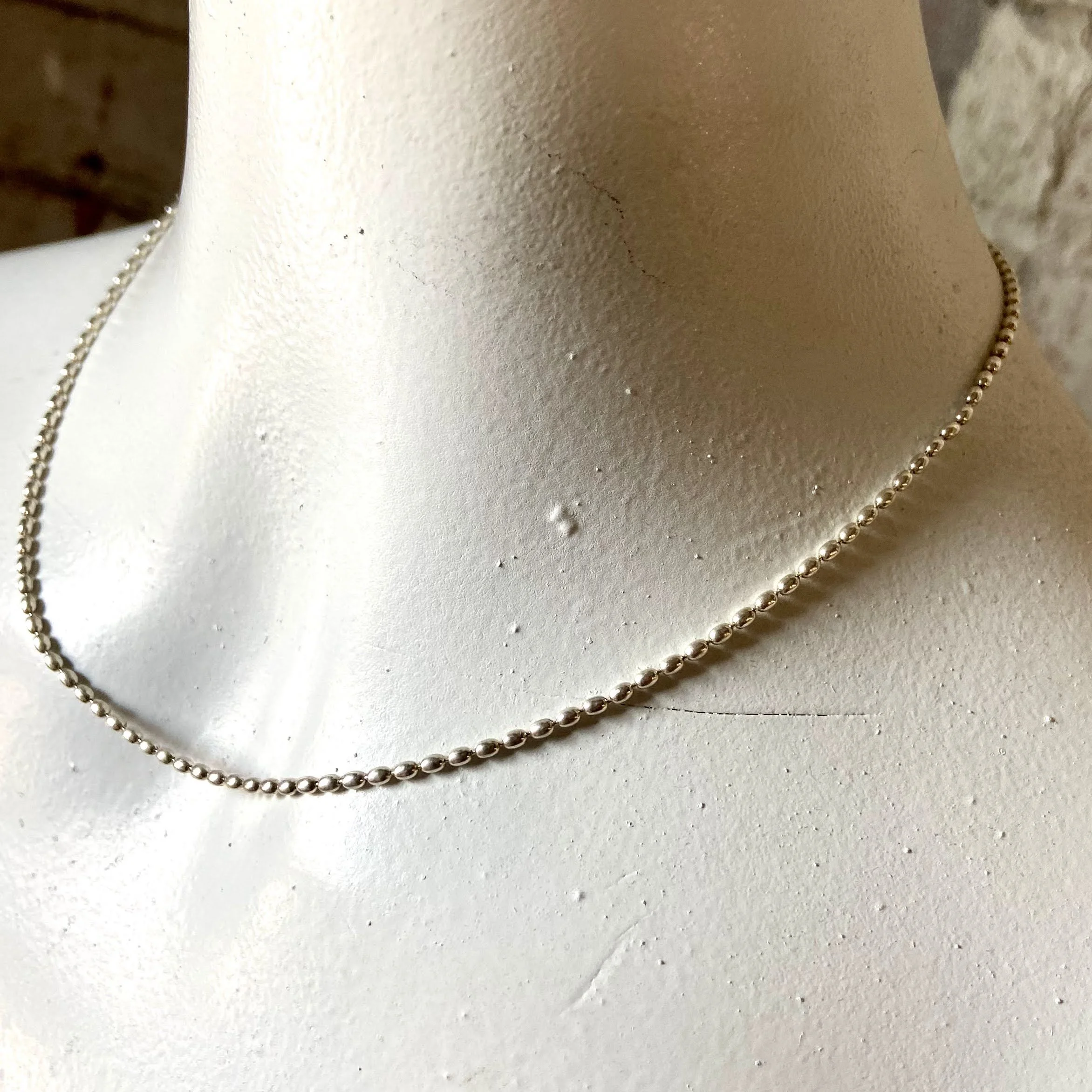 oval_ball_chain_necklace.jpeg