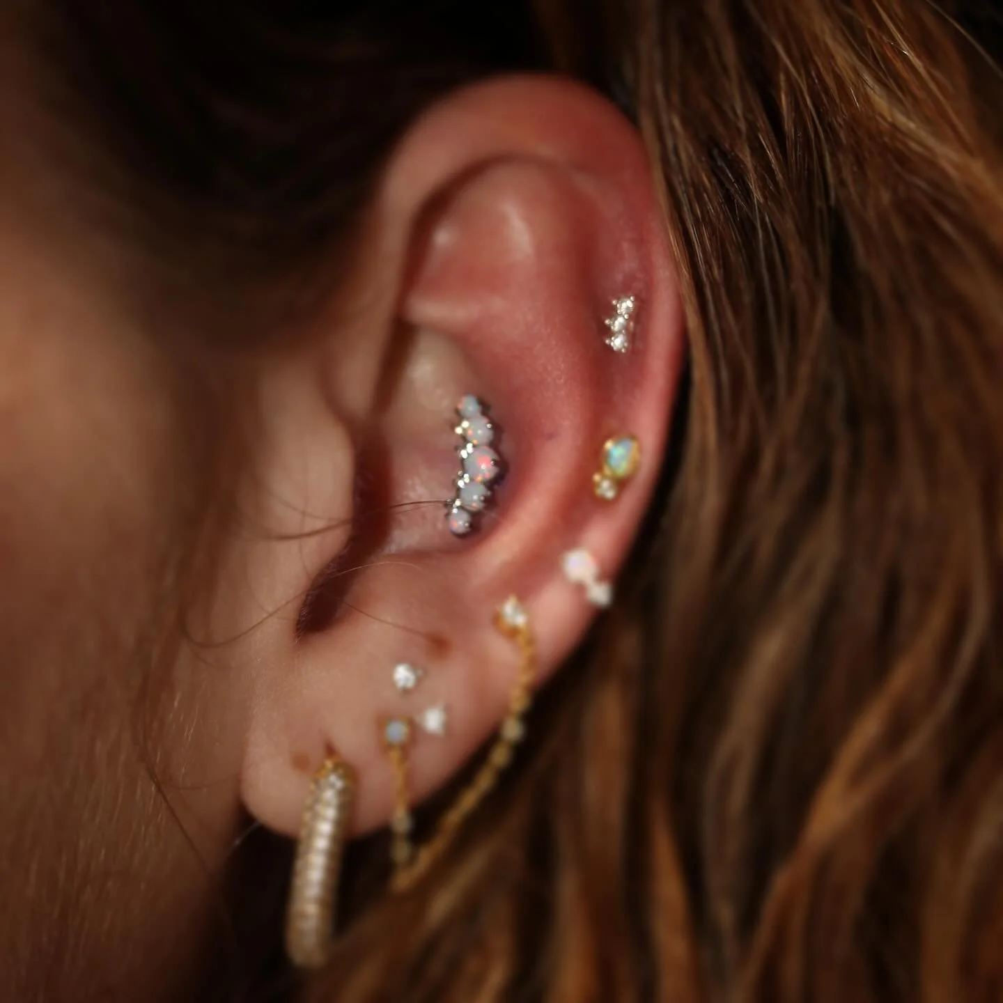 Conch and upper Helix by @sirpuck84
•
Want to add to your collection?
We got you!
Don’t forget we also have a selection of Gold, PVD, and one of a kind jewlery.
Walk-ins always welcome!
•
Wanna skip the wait?
Book an appointment o