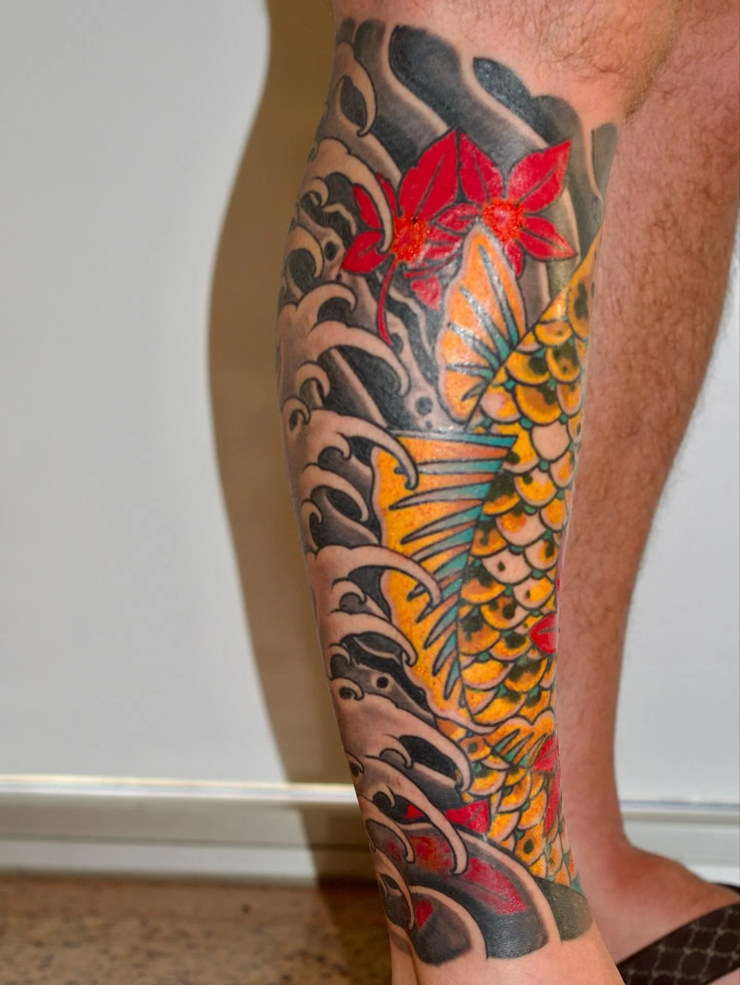 Swipe 👉🏽 for more
Let&rsquo;s go back into the archives, to the year 2013!
&bull;
Yellow spotted Koi added to an existing tribal on the calf. Work by Dominic Vasquez.
&bull;
All styles, all sizes, ALL WELCOME&bull;
&bull;
New client consultations a