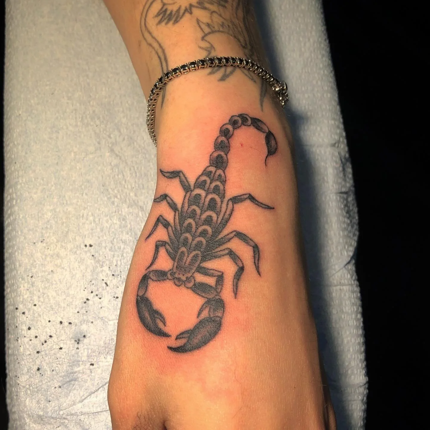 Scorp-Tatz by the one and only Robert Nava @ghosthandsart
&bull;
Want a fresh insect tattoo? 
We have you covered. 
Walk-ins everyday.
11am-11pm 
Thursday-Monday
11am-9pm 
Tuesday/Wednesday 
&bull;
Consultations for future work available online;
WWW.