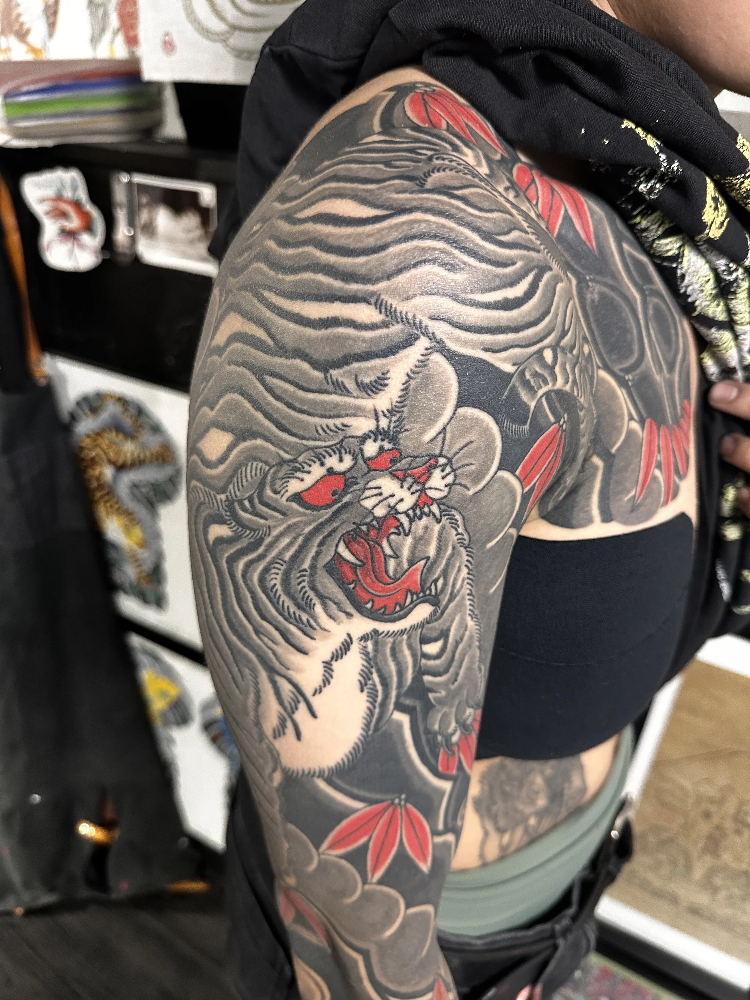 Japanese irezumi tiger sleeve tattoos by Dominic Vasquez at Superfly Tattoo in San Diego, California